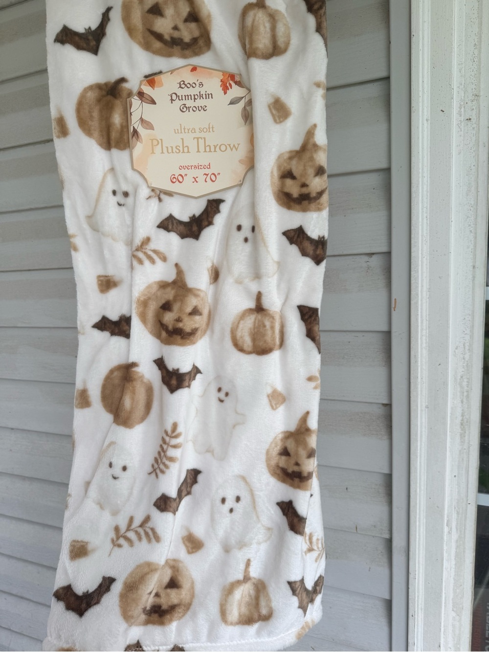 Rare find! Halloween Plush Throw - White & Brown